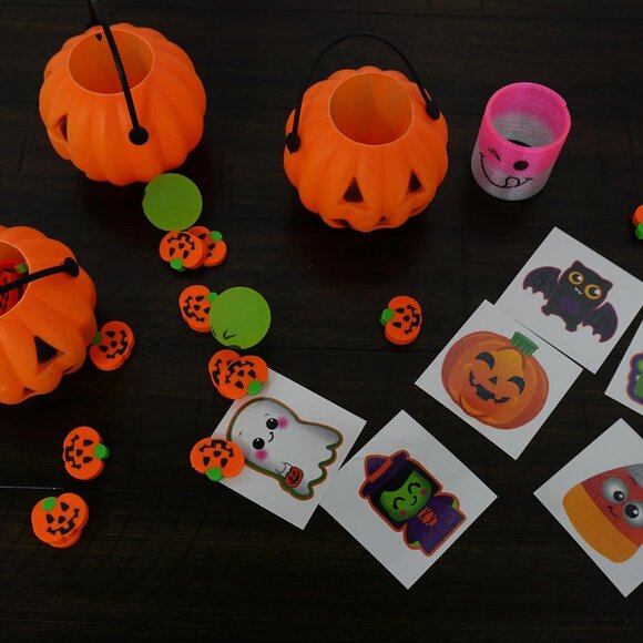 24 Pack Mini Pumpkin Trick or Treat Buckets Bulk Halloween Candy Holders Contain - Picture 2 of 9